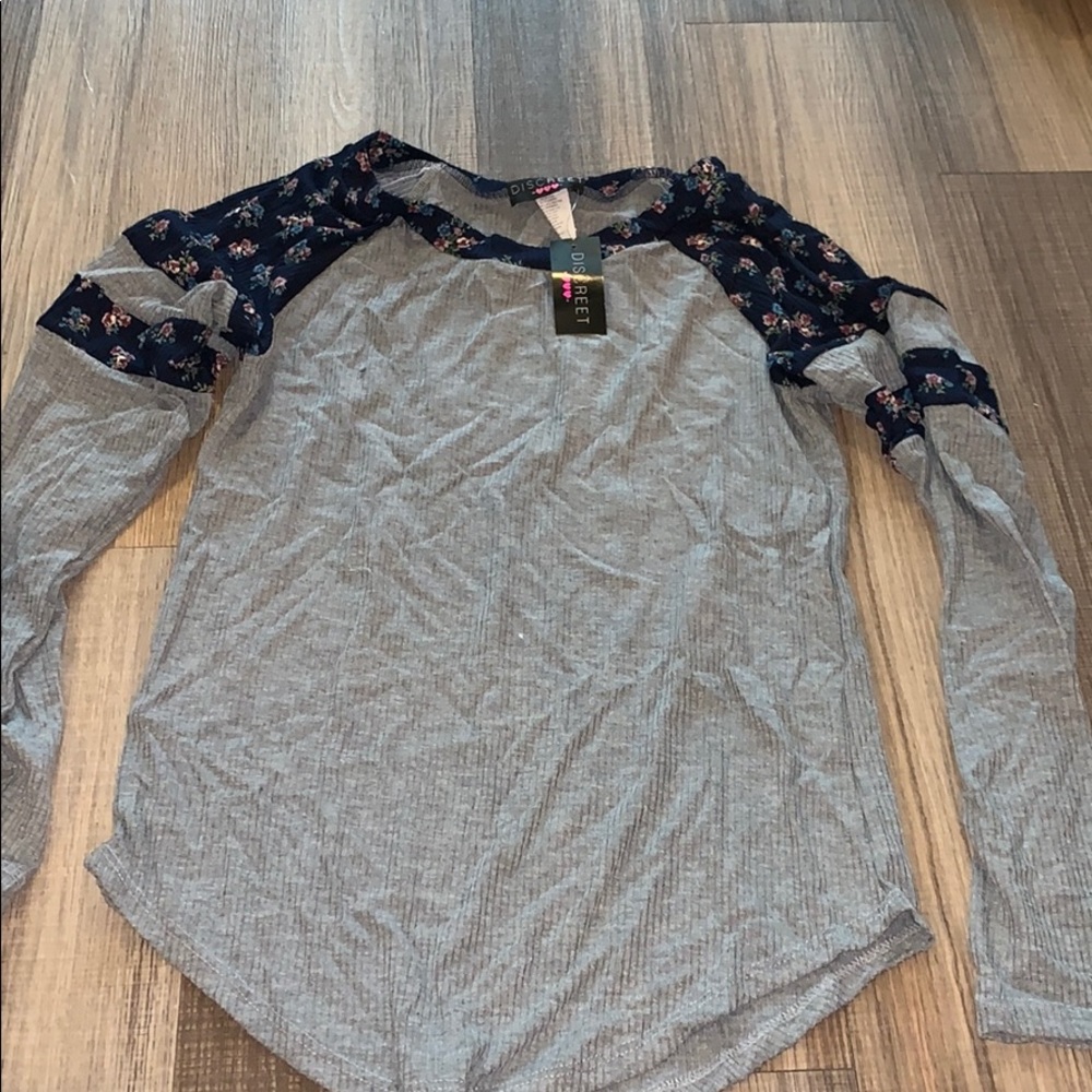 Long sleeve top